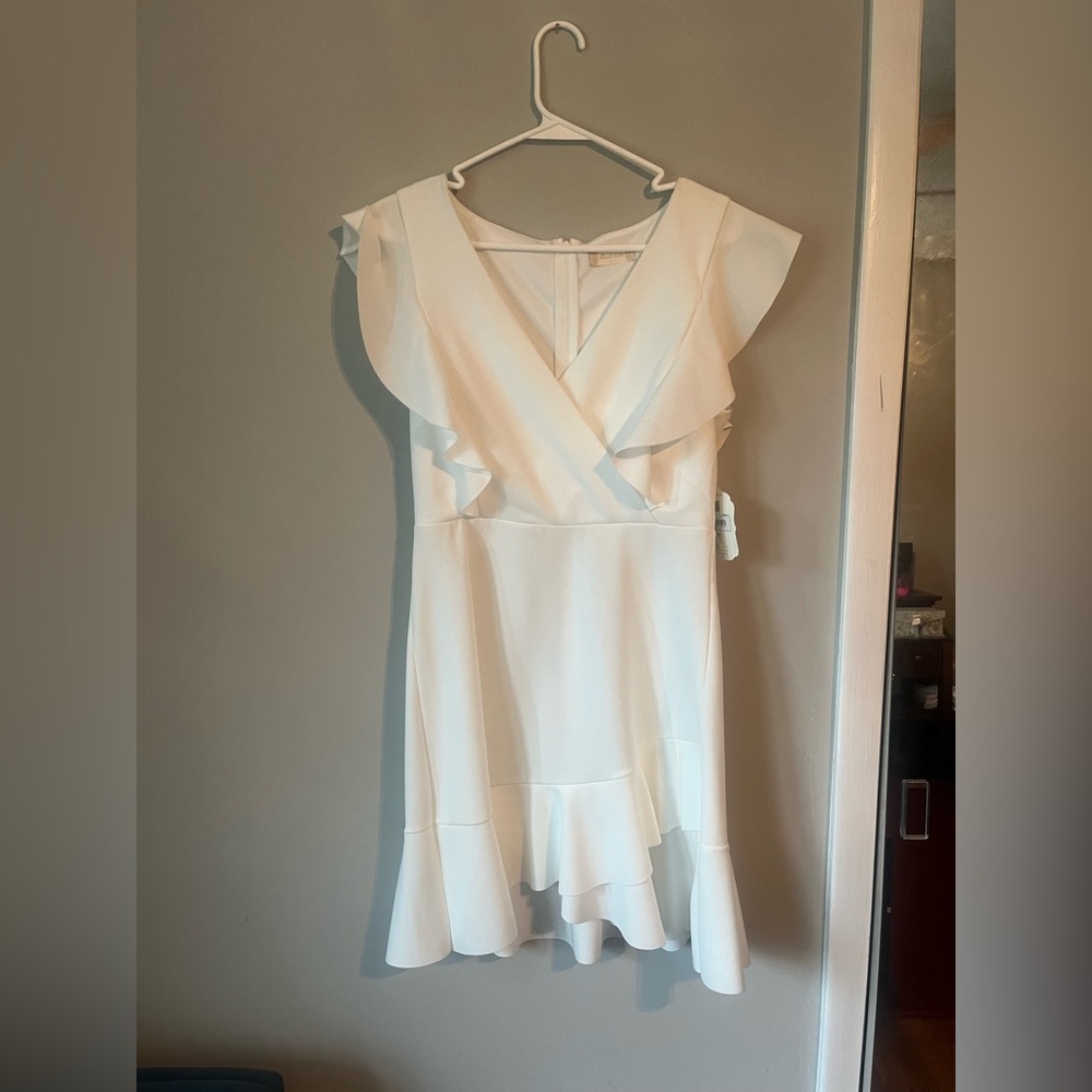 Altars state White dress with ruffles 
Size L